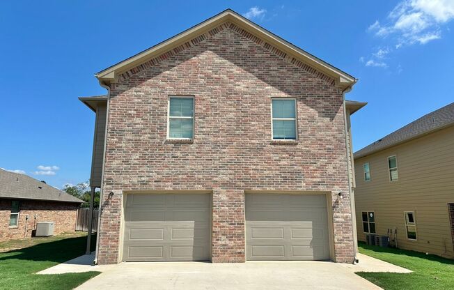 3 beds, 2.5 baths, 1,556 sqft, $1,895, Unit 3 Bedroom 2.5 Bath