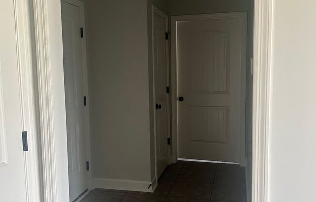 Beautiful Home 4 bedroom 2.5 bath