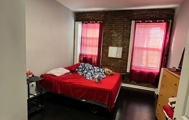 1 bed, 1 bath, $1,725, Unit Apt. #8