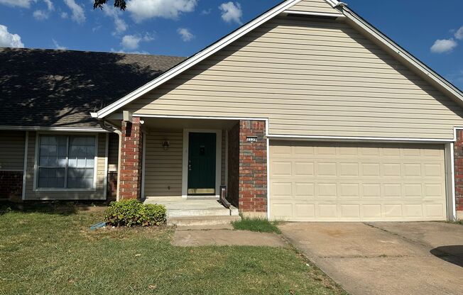 This duplex offers 3 spacious bedrooms, 2.5 bathrooms, and a 2-car garage.