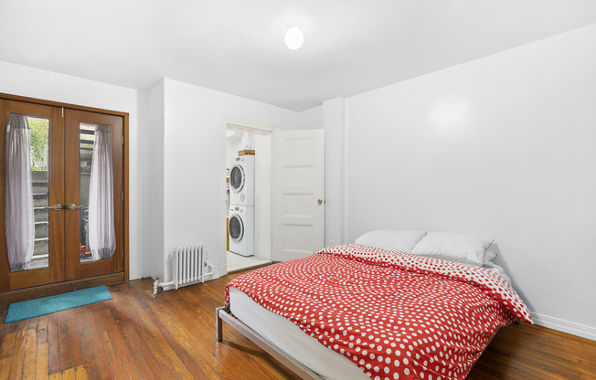 394 LAFAYETTE AVE