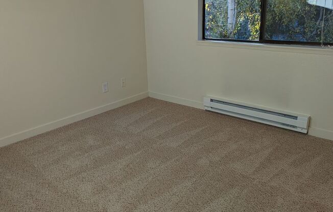 2 beds, 1 bath, 830 sqft, $2,000, Unit F301