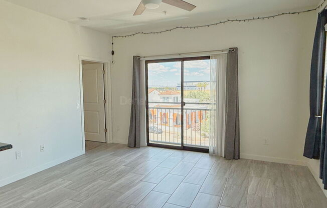 2 beds, 2 baths, 1,191 sqft, $1,995, Unit 320