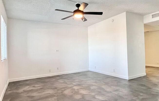 1 bed, 1 bath, 650 sqft, $1,195, Unit 105