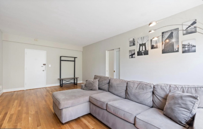 3901 CATHEDRAL AVE NW