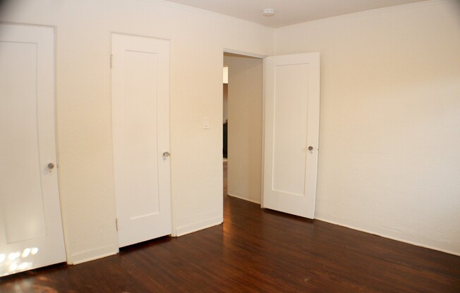 2 beds, 1 bath, $3,395