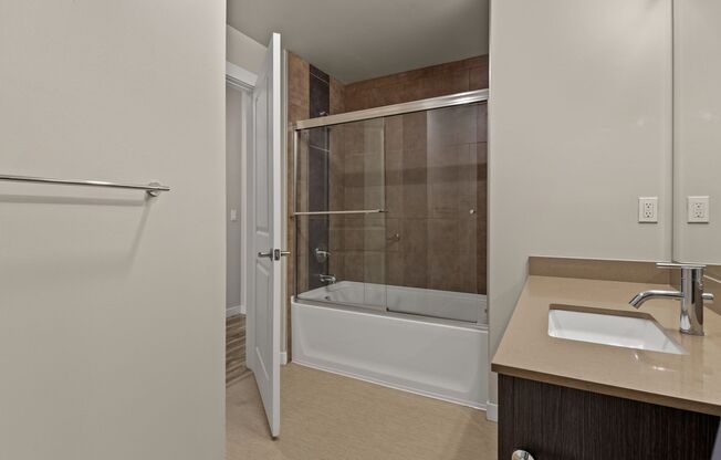 1 bed, 1 bath, 532 sqft, $1,795, Unit 308