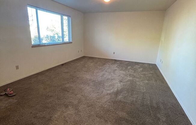 Great location for MSU and downtown.