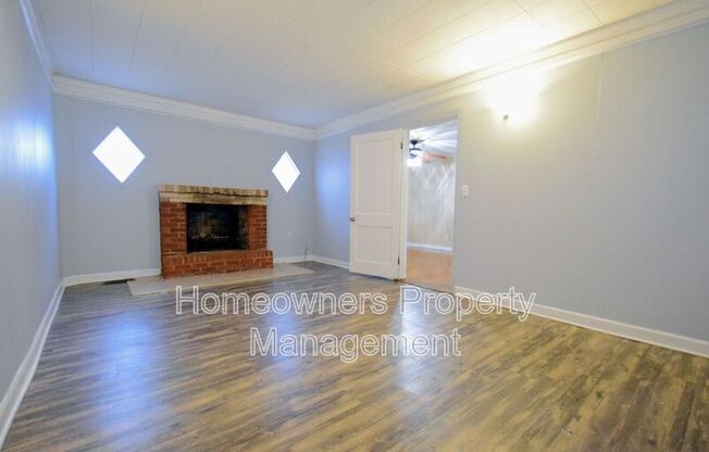 809 MINURVA CT