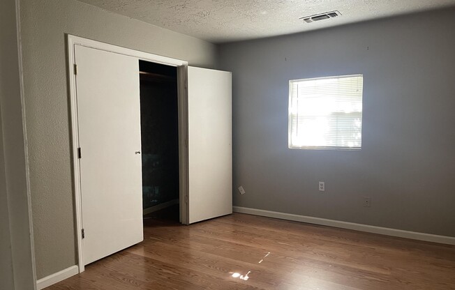1511 POLK ST