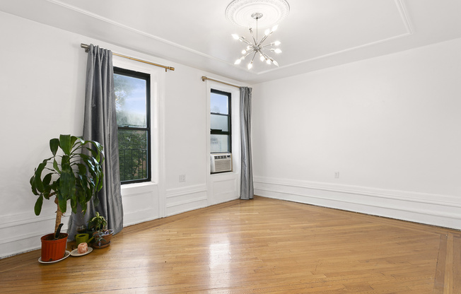 15 Butler Pl 1E