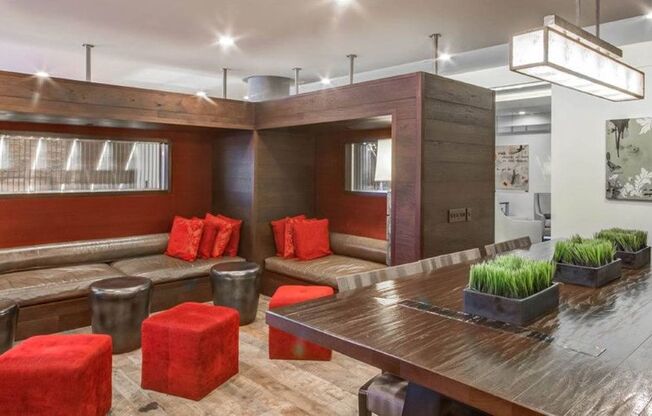 clubroom-The-Fitzgerald