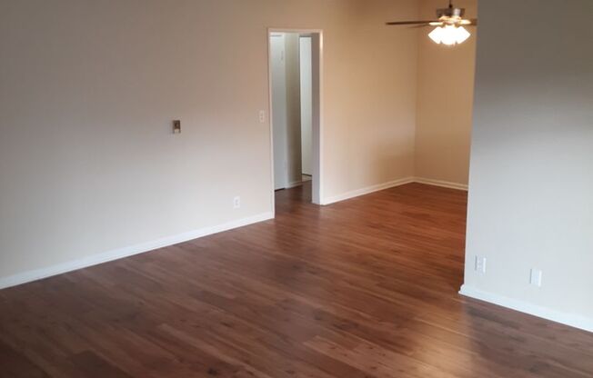 2 beds, 2 baths, $2,295, Unit 34