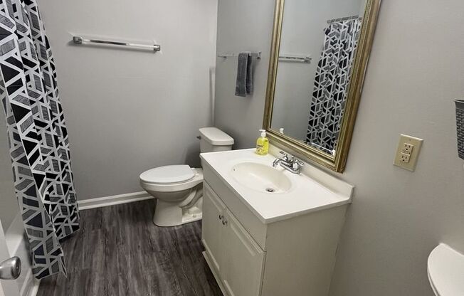 2 beds, 1 bath, 775 sqft, $970, Unit 354D
