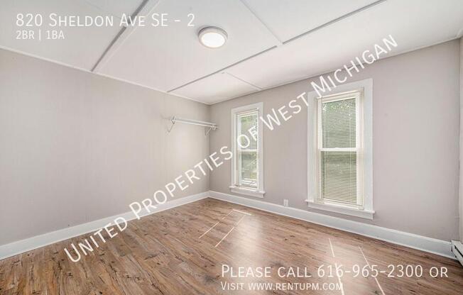 820 SHELDON AVE SE