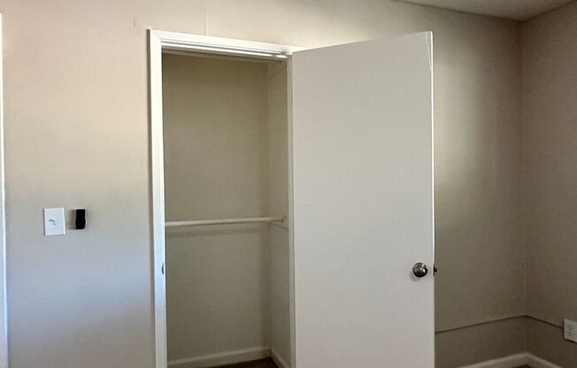 3 beds, 2 baths, 1,500 sqft, $1,925, Unit 4482