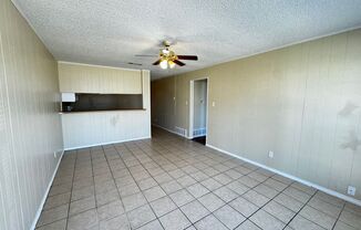 2 beds, 1 bath, 885 sqft, $1,295, Unit Unit D