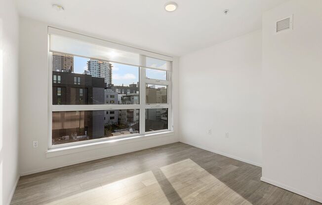 Studio, 1 bath, 282 sqft, $1,330, Unit 609