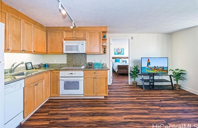 343 Hobron Lane