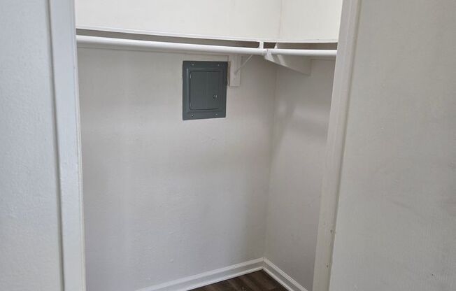 1 bed, 1 bath, 500 sqft, $1,825, Unit 71-29