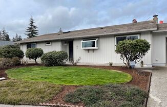 Single Level House on a cul-de-sac in Well Established North Keizer Neighborhood!