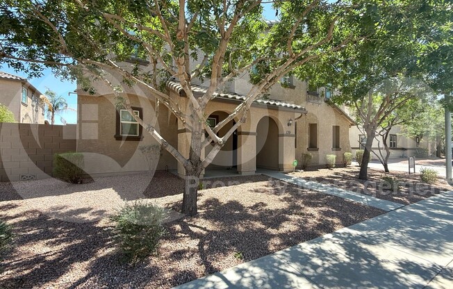 139 E BLUEJAY DR