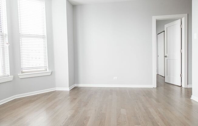 1 bed, 1 bath, 600 sqft, $2,045, Unit 3266 - 2G