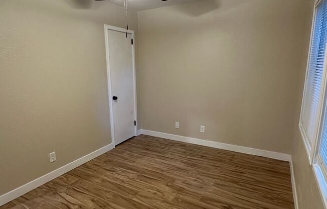 2 beds, 1 bath, $1,630