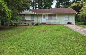 957 MARTHA DR