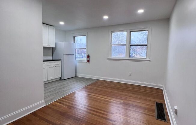 3 beds, 1 bath, $1,850