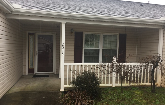 2 beds, 2 baths, $1,900