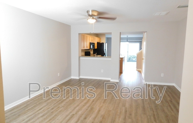 2505 HARN BLVD