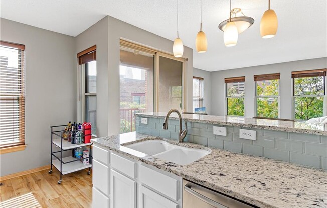 545 N 1 ST