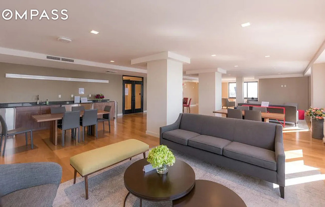 1 bed, 1 bath, 600 sqft, $4,750, Unit 37J