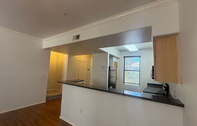 Venu at Grayhawk. 2 bed, 2.5 bath townhome, 1 cg, gated community, Lots of Amenities