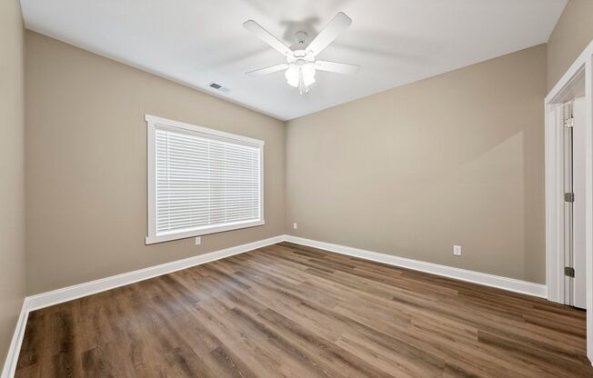 2 beds, 2 baths, 1,052 sqft, $1,065, Unit 123