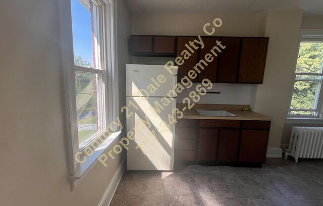 1 bed, 1 bath, $895