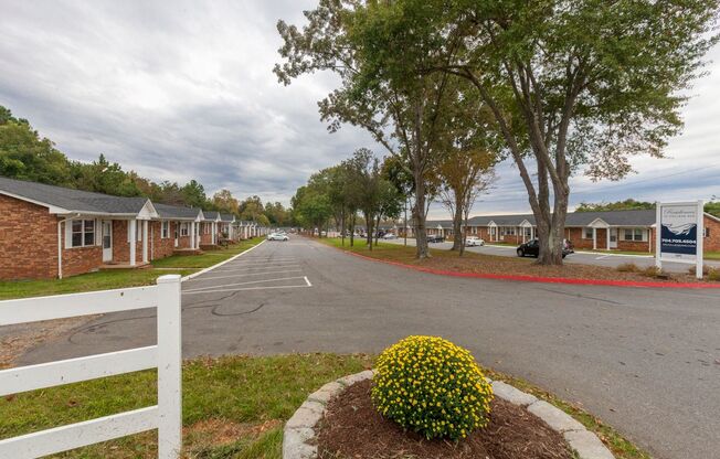 SH101-College Road Apartments (RCA)