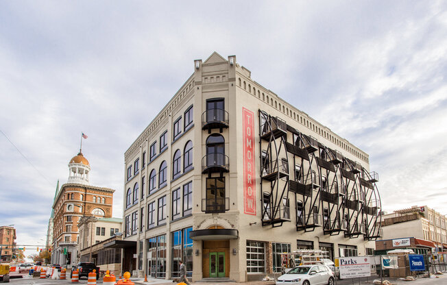 Studio, 1 bath, 289 sqft, $899, Unit 202