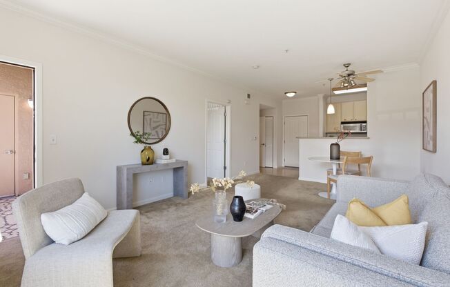 1BD/1BA - Remodeled Ground-Floor Condo, In-Unit Laundry, Gated
