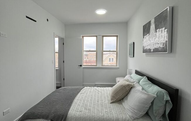1 bed, 1 bath, $1,925, Unit 1555 - 305