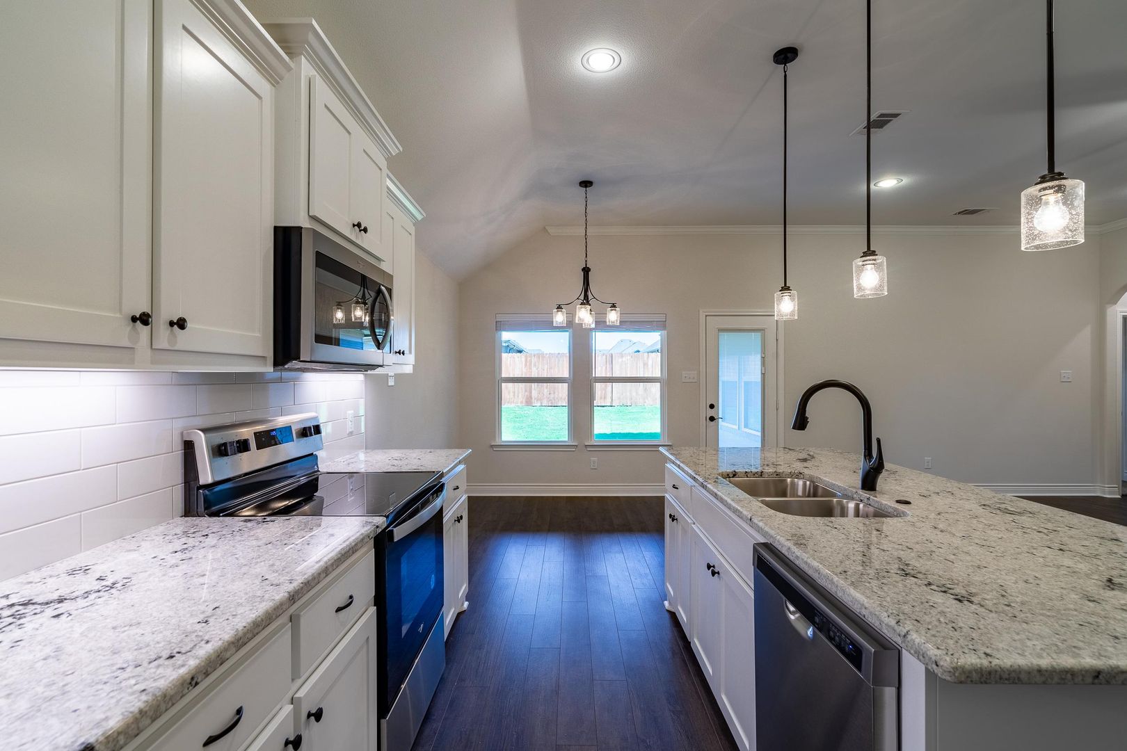 Modern Open-Concept 3-Bedroom Home with Premium Upgrades & Private Suite