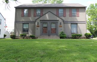 2 Bedroom 1 Bath Duplex In The Waldo Area