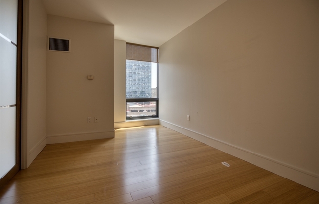 2 beds, 2 baths, 1,291 sqft, $5,750, Unit 1405