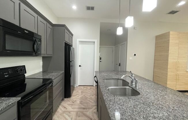 622 Hemphill Street Apartment #202