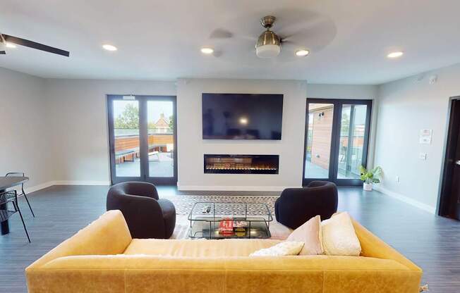 Fireplace Lounge at Canary Lofts, Des Moines, IA, 50311