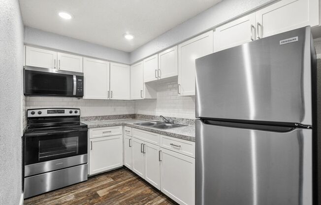 1 bed, 1 bath, 665 sqft, $1,395, Unit 115
