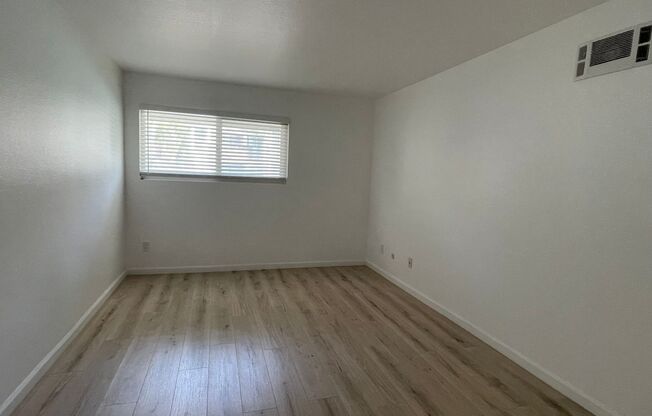1 bed, 1 bath, $1,895, Unit #3103