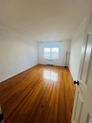 2 beds, 1 bath, 650 sqft, $2,500