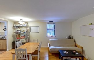 111 Gainsborough St